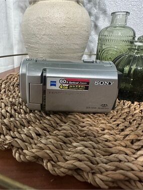 Sony Camcorder DCR-SX40